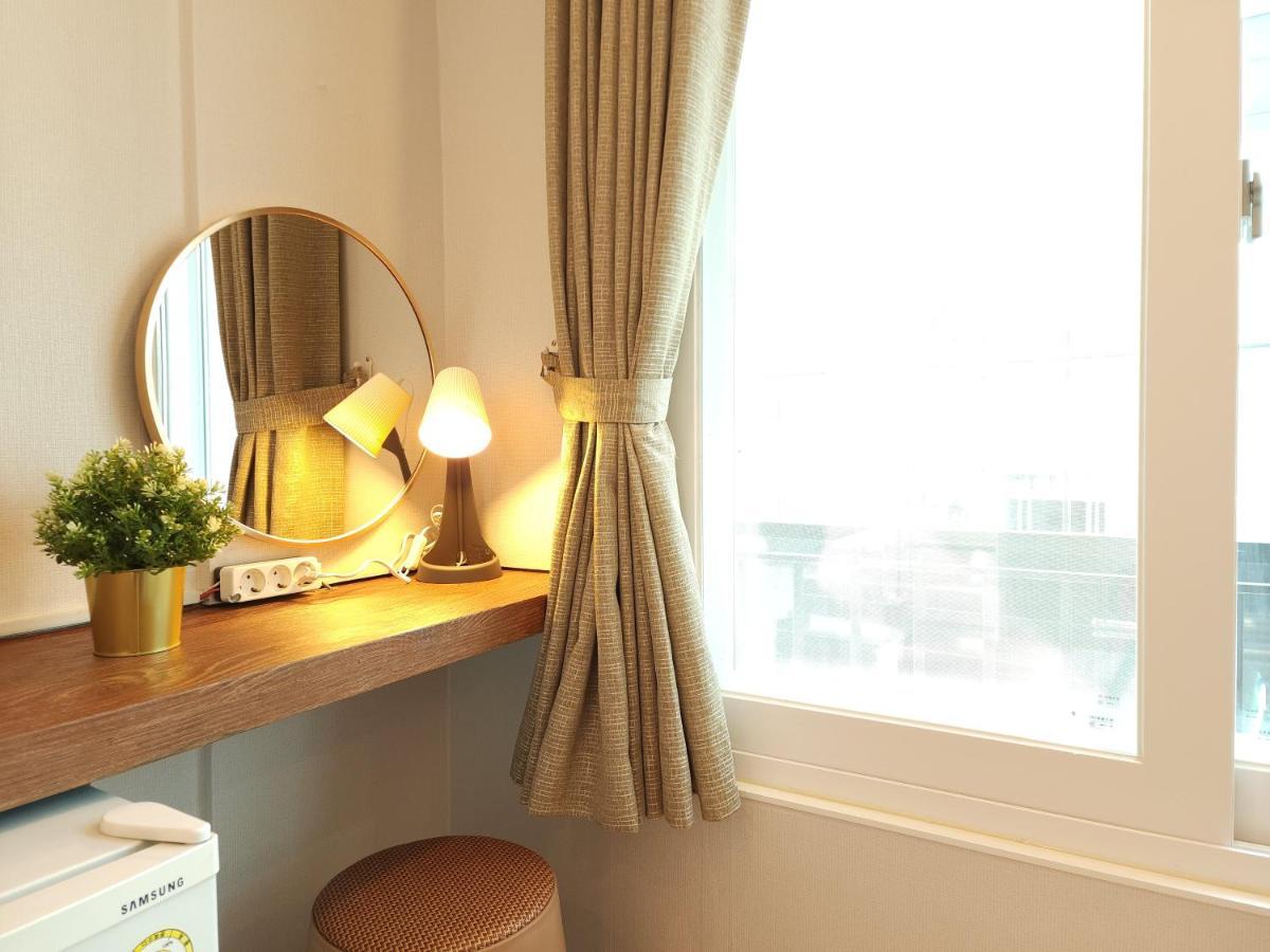 Oyo Myeongdong 5 Lodge Szöul Kültér fotó