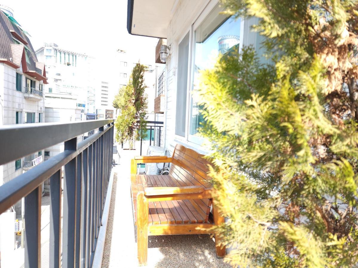Oyo Myeongdong 5 Lodge Szöul Kültér fotó