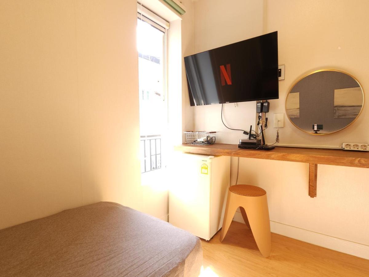 Oyo Myeongdong 5 Lodge Szöul Kültér fotó