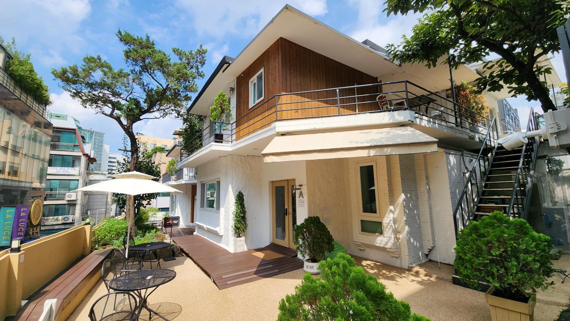 Oyo Myeongdong 5 Lodge Szöul Kültér fotó