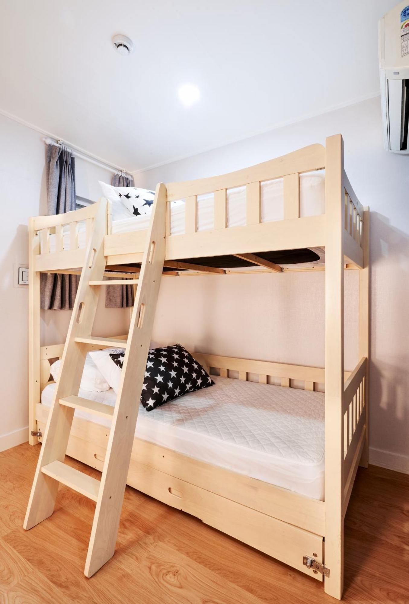 Oyo Myeongdong 5 Lodge Szöul Kültér fotó